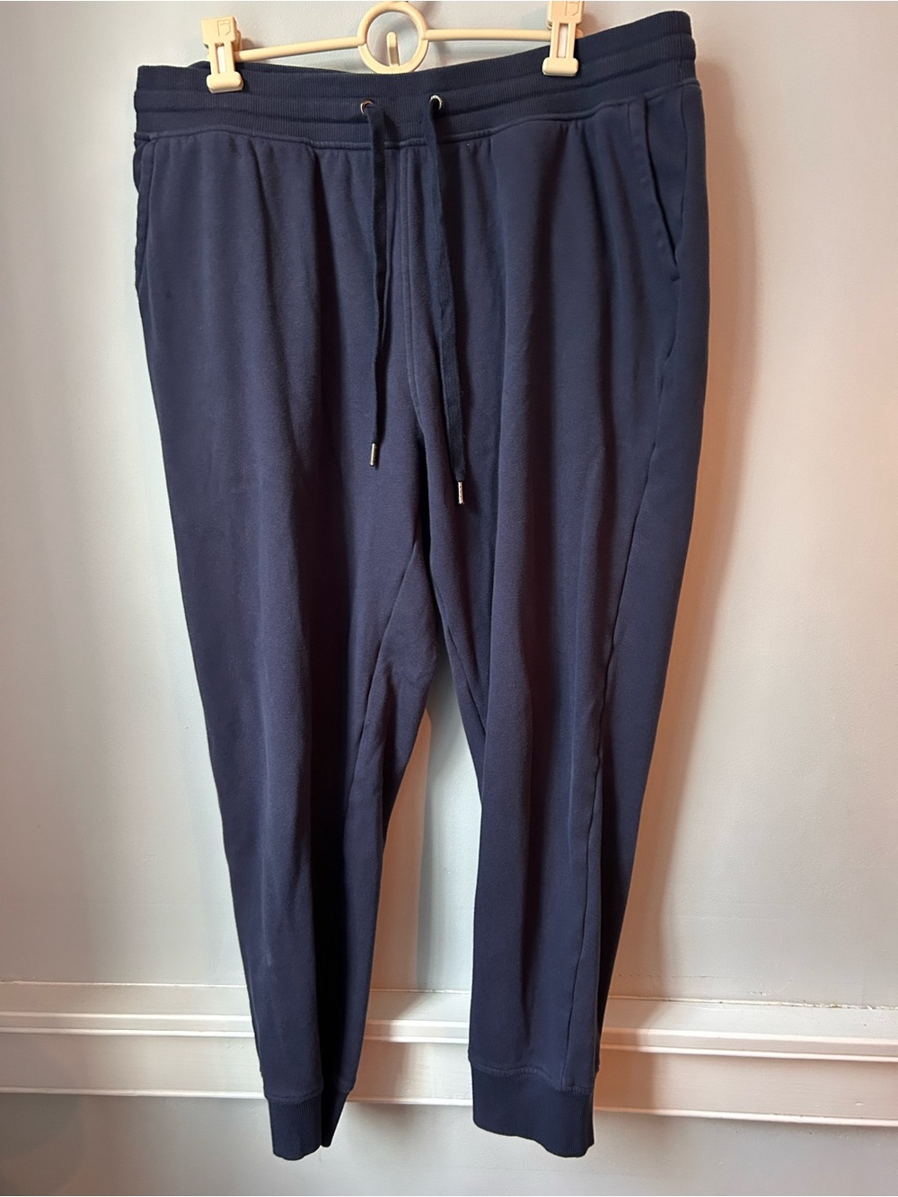 Orvis Men XL Micro-Fleece Lined Jogger Sweatpants Navy Pockets Lounge Run Preppy